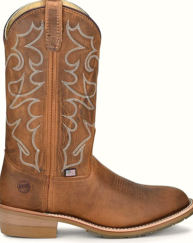 Pull-on work boot with a six row stitch pattern