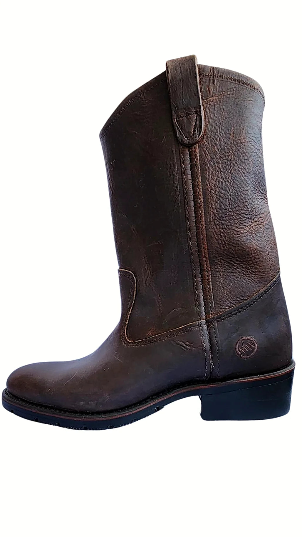 Oil tanned round toe western boot