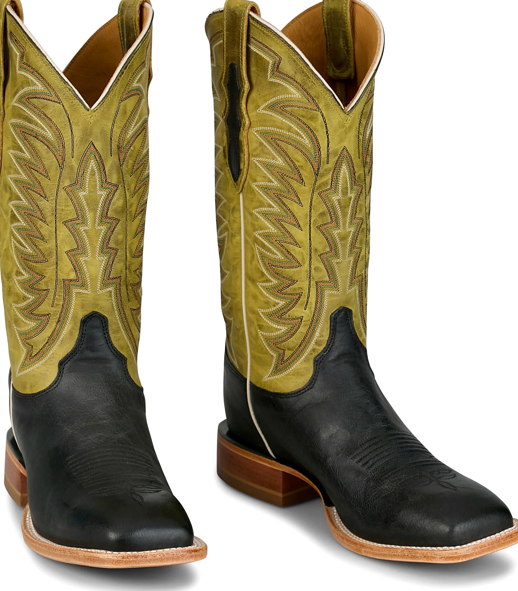 Full height pull-on cowboy boot