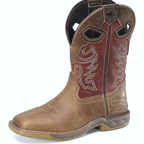 Roper boot with molded pull holes and a mesh lining