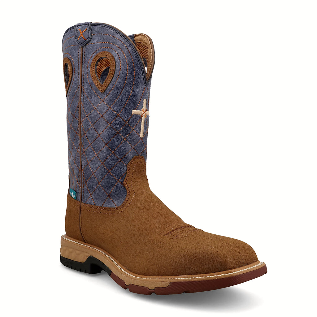 Work boot with a recycled leather shaft and rubber outsole