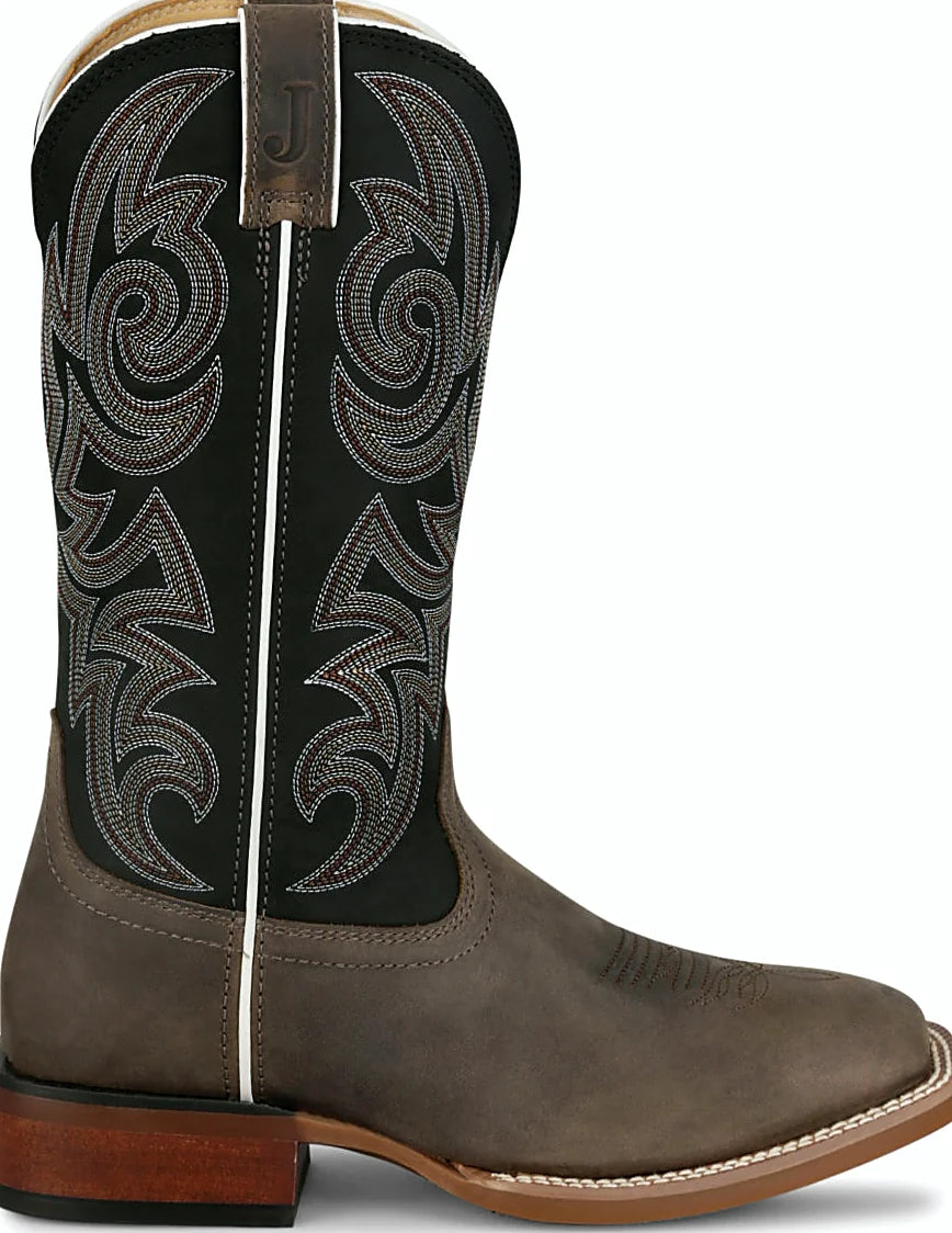 Tall pull-on boot with a broad square front