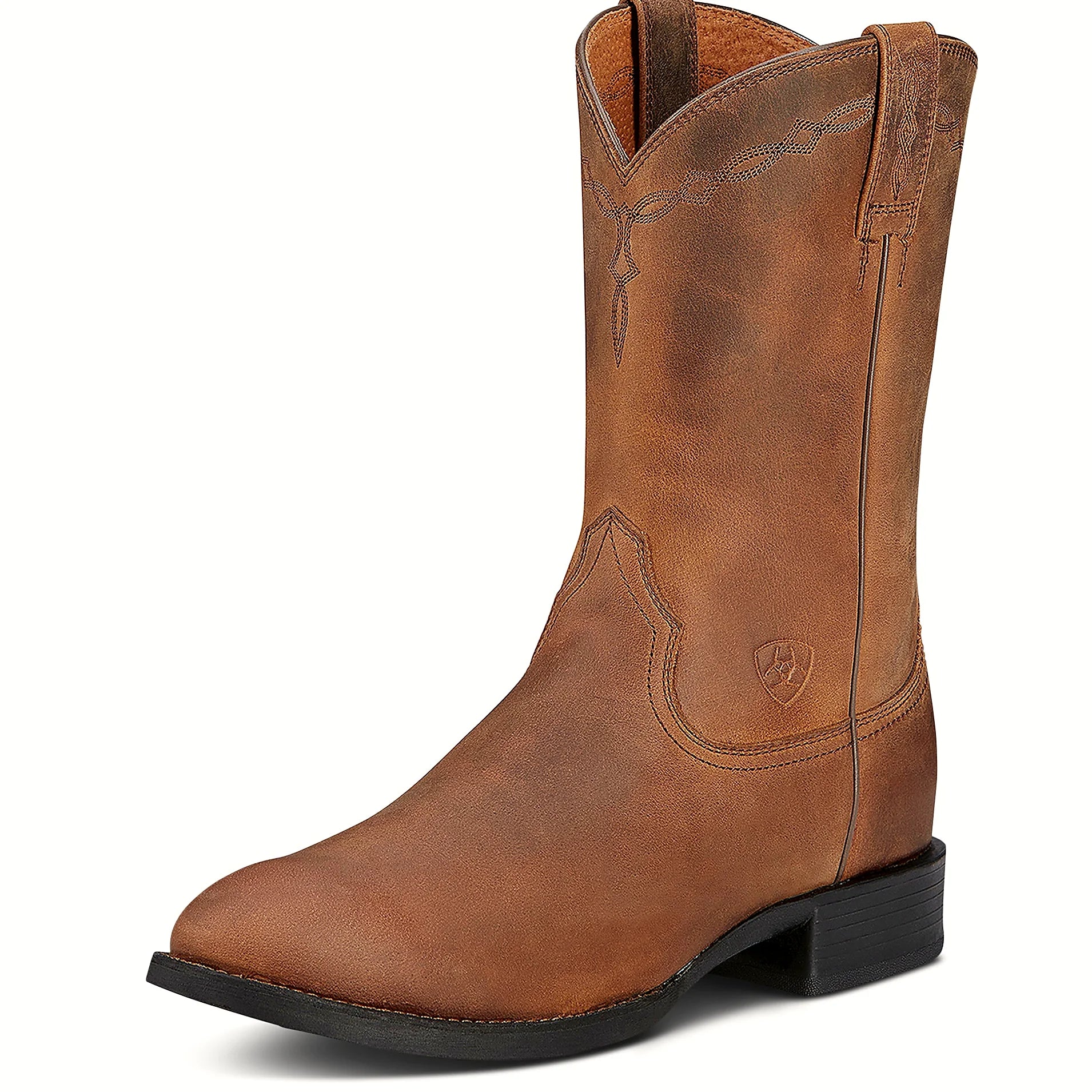 Short shafted cowboy boot with a four-row stitch pattern