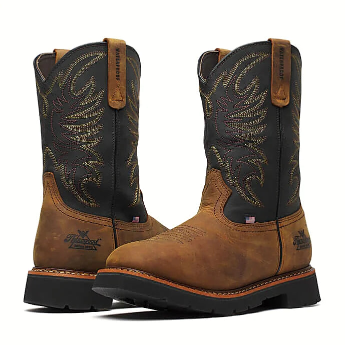 Wellington boot with pull loops and a Wyatt90 outsole