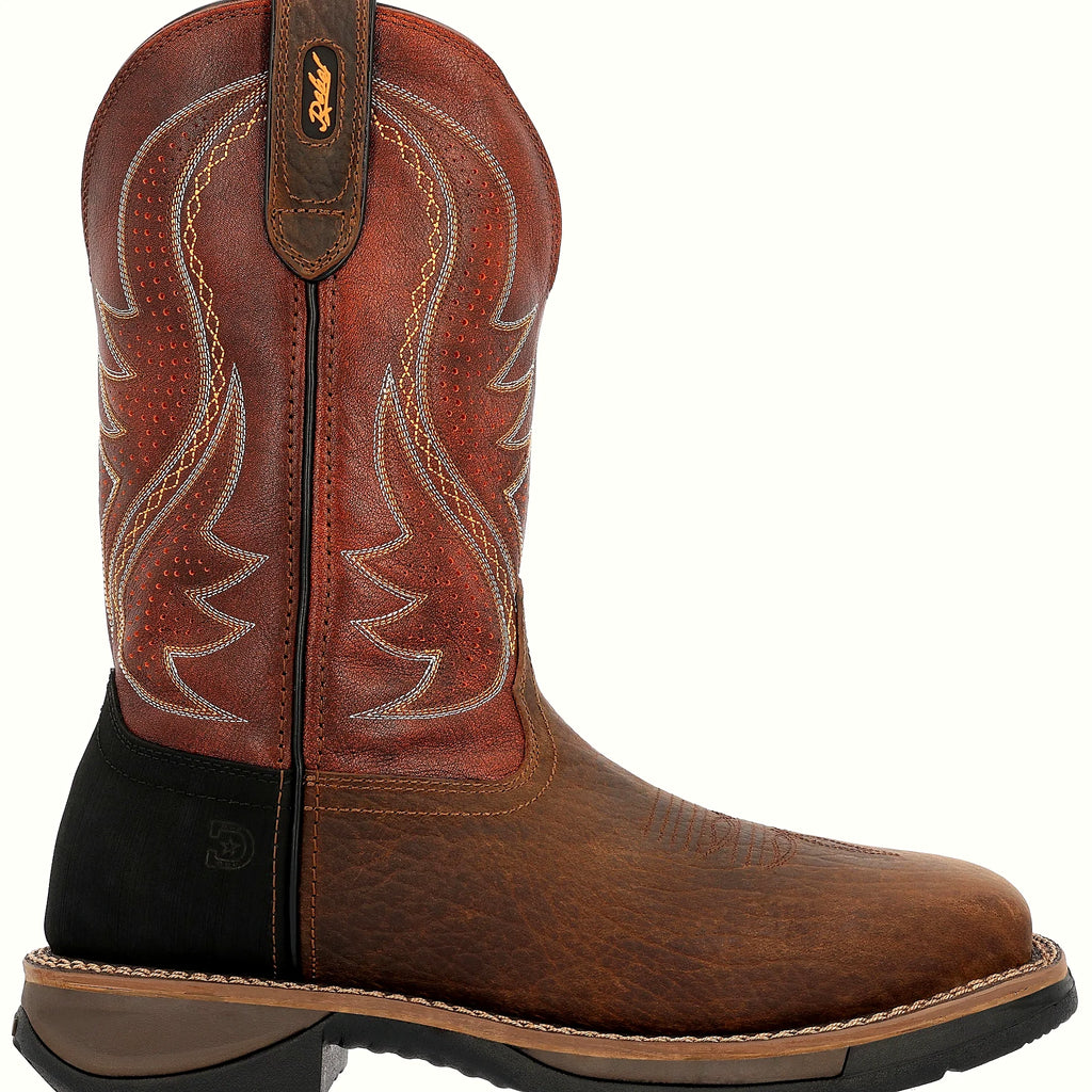 Cognac boot with an abrasion-resistant rubber outsole